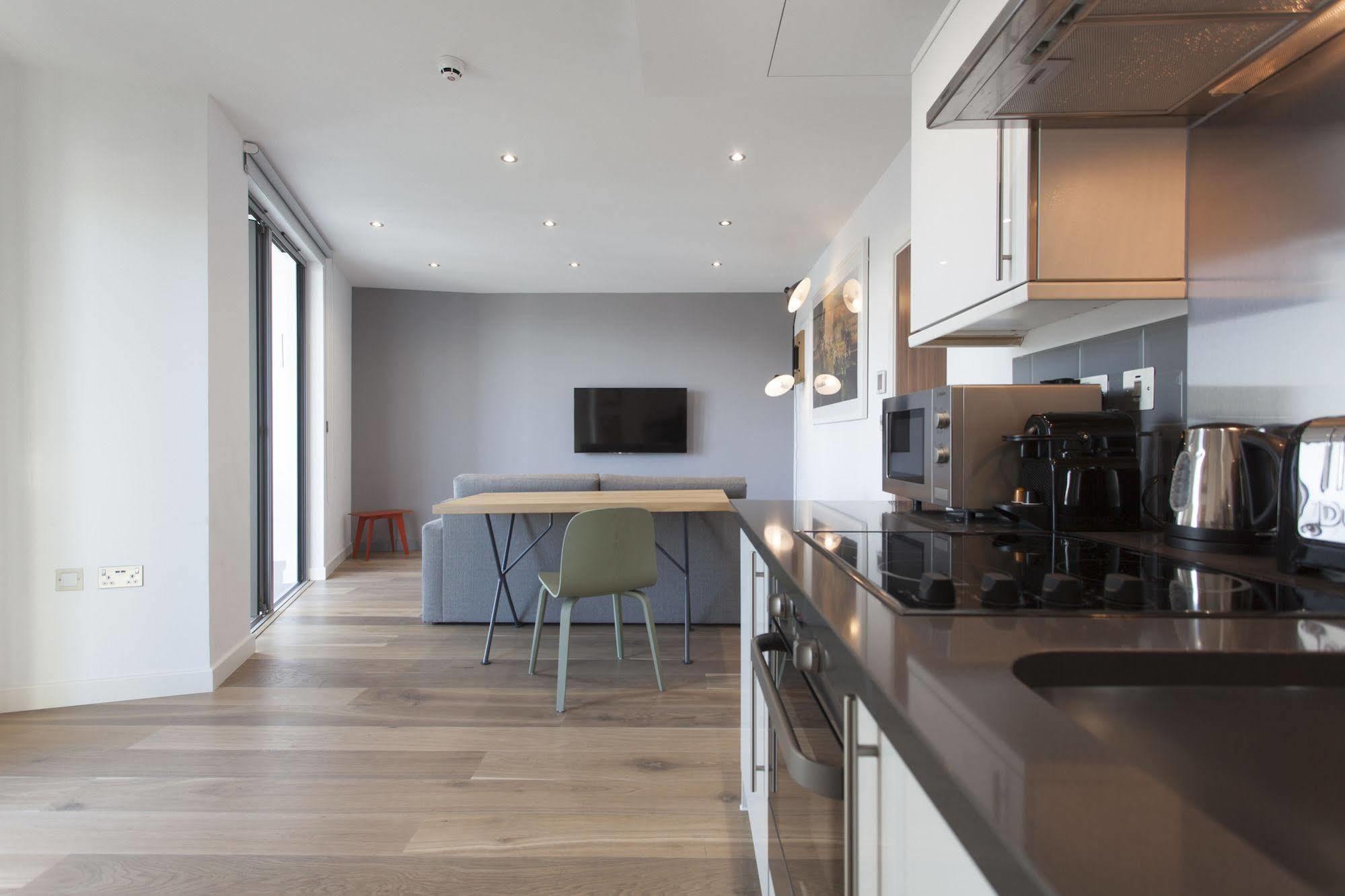 Aparthotel Adagio London Brentford Eksteriør bilde