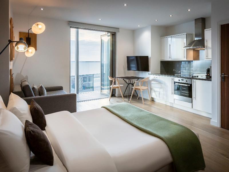 Aparthotel Adagio London Brentford Eksteriør bilde